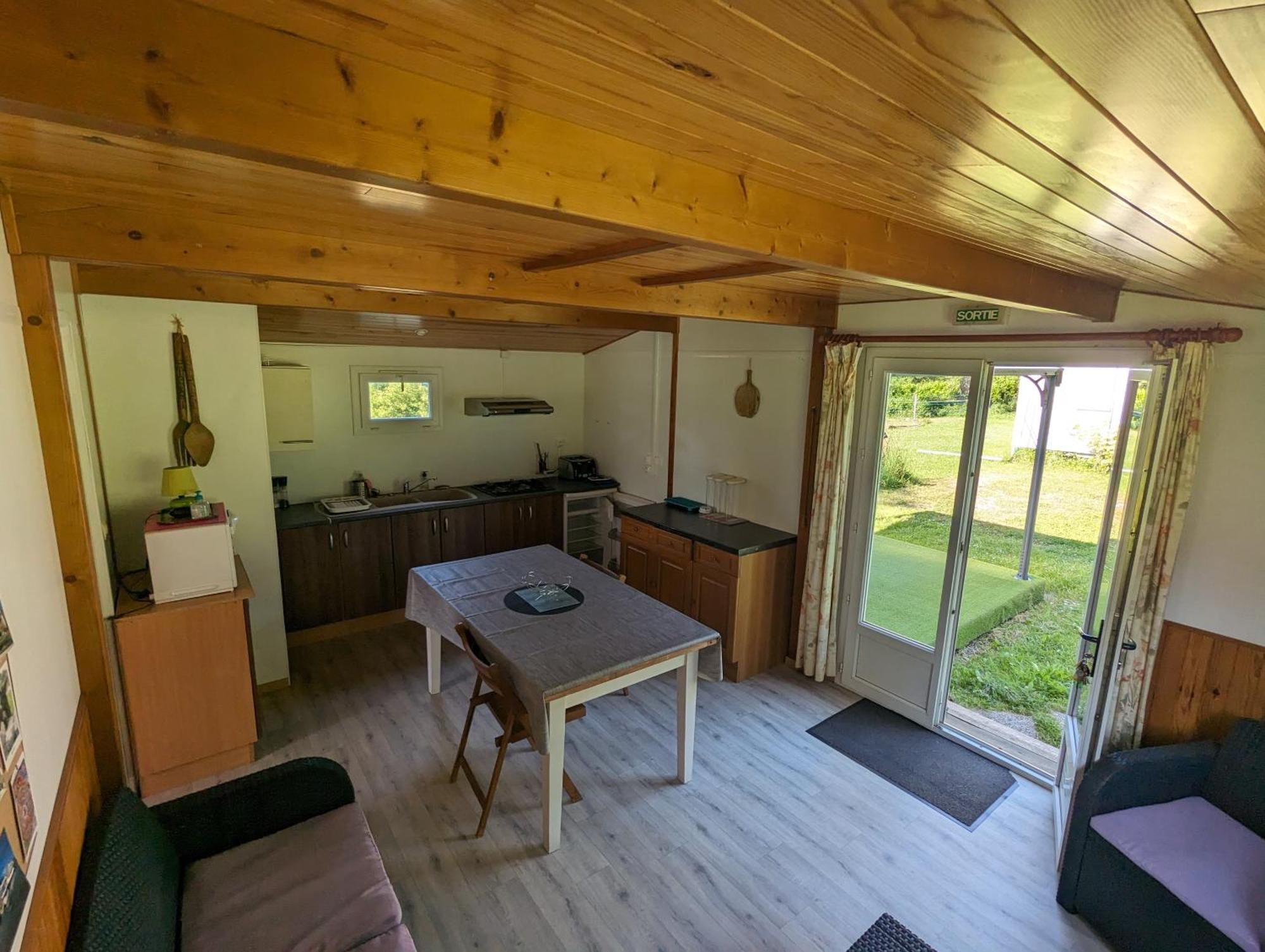 Hotel Couette Et Tartinettes Bretagne-d'Armagnac Zewnętrze zdjęcie